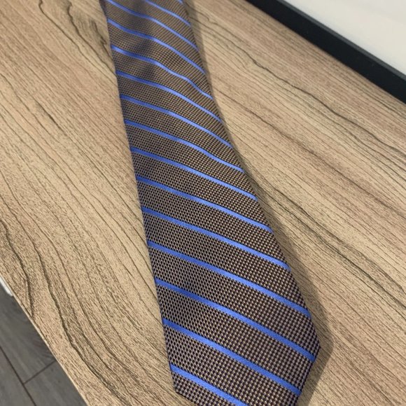 ROBERT TALBOTT Blue Herringbone Striped Silk Neck Tie - Picture 3 of 8